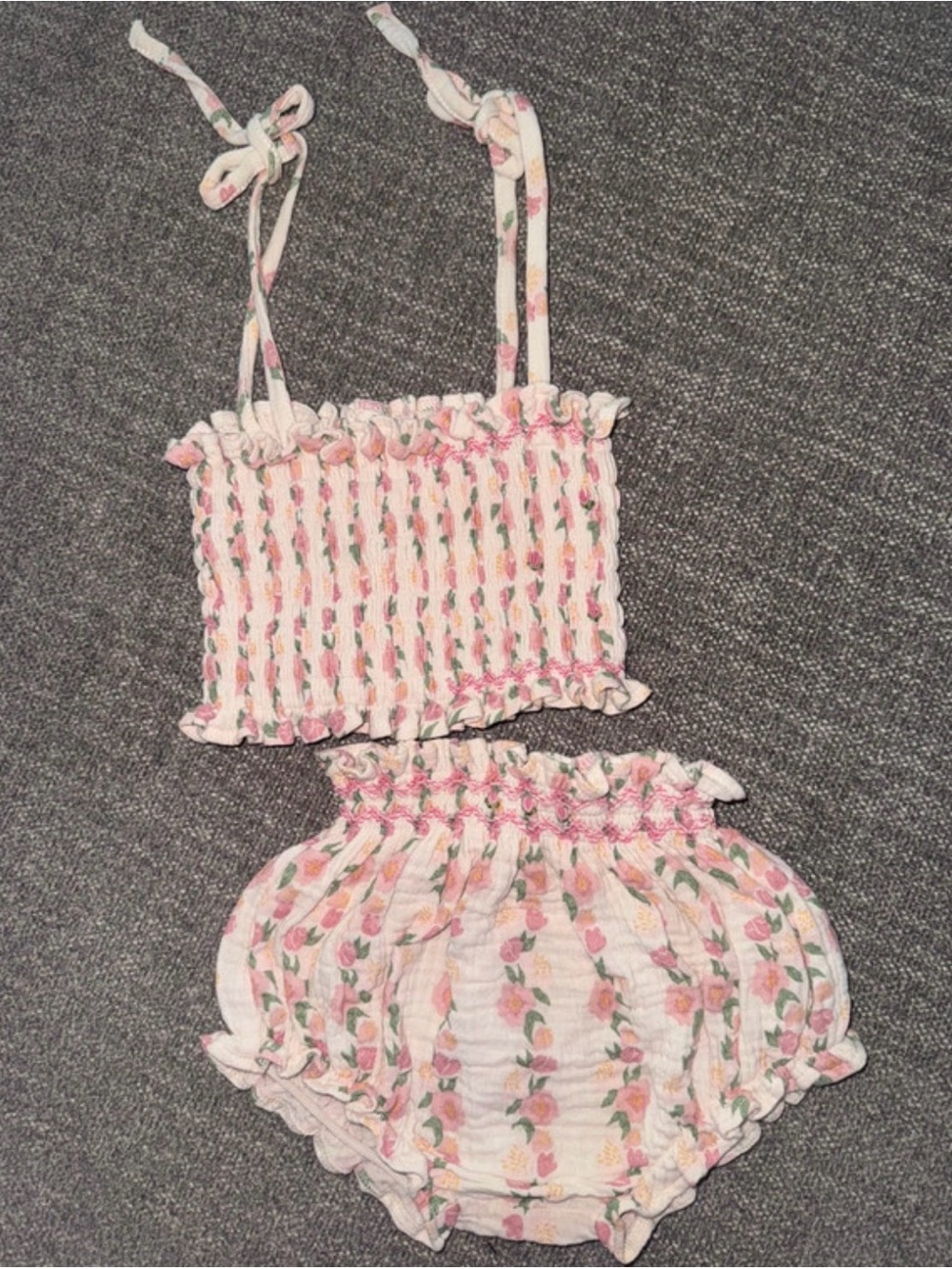 Smocked Floral Two-Piece Kids Shorts Set - Pink
